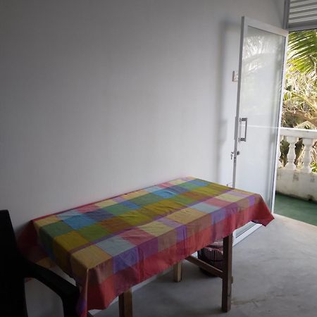 מיריסה Sunray Rest - Beach View Homestay מראה חיצוני תמונה
